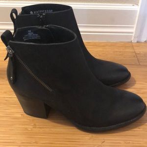 Blonde Nivada Bootie